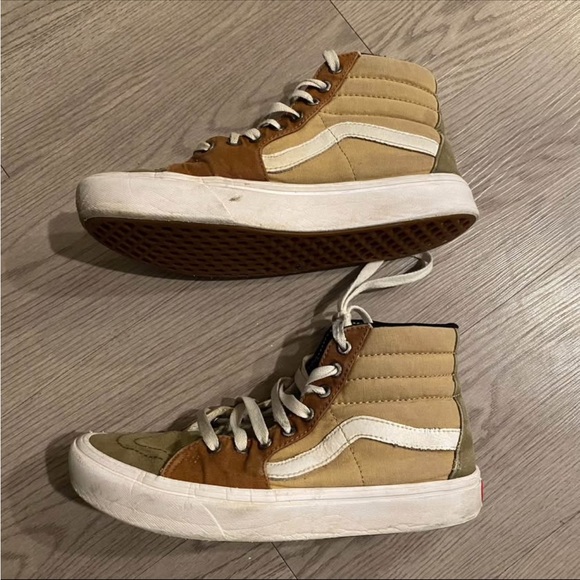 Men's Vans Retro Hightop Brown Cream Tan Sneakers - Picture 2 of 8